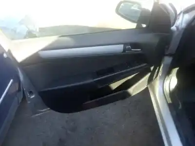 Veículo de Sucata opel astra h berlina 1.7 16v cdti do ano 2006 alimentado z17dth