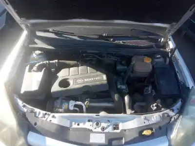 Veículo de Sucata opel astra h berlina 1.7 16v cdti do ano 2006 alimentado z17dth