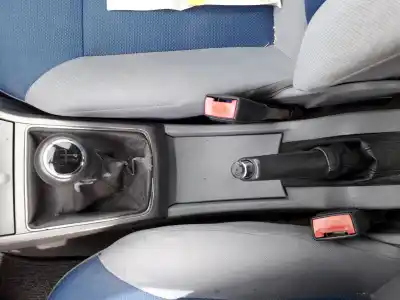 Veículo de Sucata opel astra h berlina 1.6 16v do ano 2004 alimentado z16xep