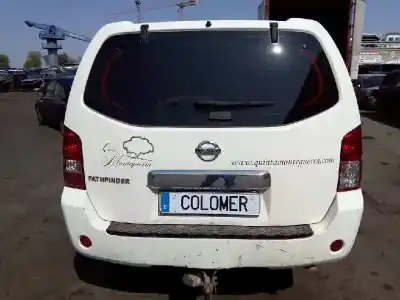 Veículo de Sucata nissan pathfinder (r51) 2.5 dci xe do ano 2007 alimentado yd25