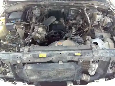 Veículo de Sucata nissan pathfinder (r51) 2.5 dci xe do ano 2007 alimentado yd25