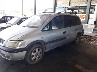 Véhicule à la ferraille opel zafira a 2.0 dti de l'année 2001 alimenté y20dth