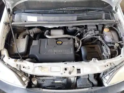 Véhicule à la ferraille opel zafira a 2.0 dti de l'année 2001 alimenté y20dth
