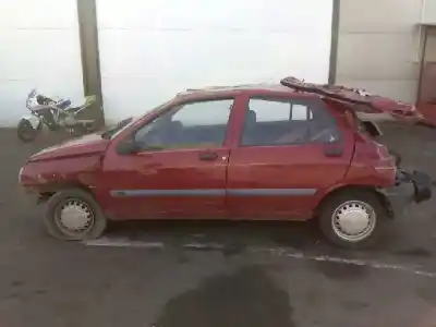 Veículo de Sucata renault clio i fase i+ii (b/c57) 1.3 cat do ano 1994 alimentado c3g