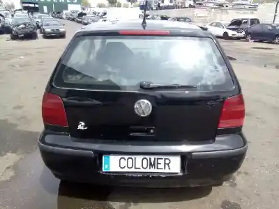 Veículo de Sucata volkswagen polo berlina (6n2) 1.9 diesel do ano 2000 alimentado agd