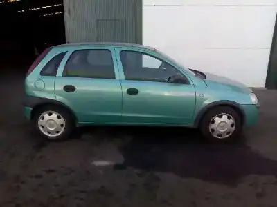 Здавання транспортного засобу opel corsa c club року 2002 потужний z12xe