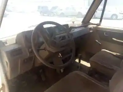 Здавання транспортного засобу mitsubishi montero (v20/v40) 2500 td glx року 1986 потужний 