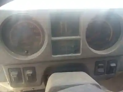 Здавання транспортного засобу mitsubishi montero (v20/v40) 2500 td glx року 1986 потужний 