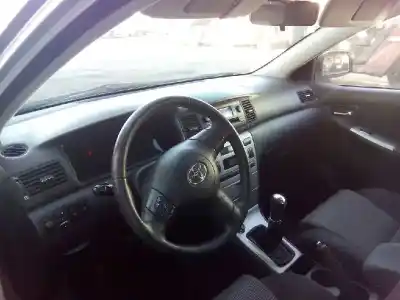 Veículo de Sucata toyota corolla (_e12_) 1.4 d (nde120_) do ano 2006 alimentado 1nd