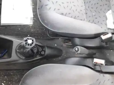 Veículo de Sucata citroen saxo 1.1 sx do ano 1999 alimentado hdz