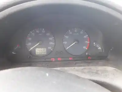 Veículo de Sucata citroen saxo 1.1 sx do ano 1999 alimentado hdz