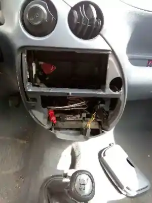 Здавання транспортного засобу ford ka (ccq) 1.3 cat року 1996 потужний j4d