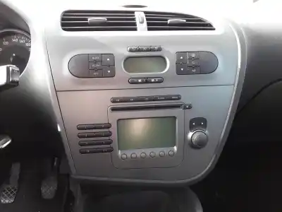 Scrapping Vehicle seat leon (1p1) 2.0 tdi 16v of the year 2005 powered bkd