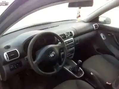 Здавання транспортного засобу seat toledo (1m2) stella року 2002 потужний bcb