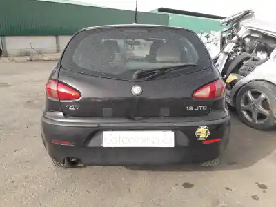 Veículo de Sucata alfa romeo 147 (190) 1.9 jtd distinctive do ano 2002 alimentado 937a2000