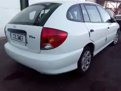 Veículo de Sucata kia rio 1.3 cat do ano 2001 alimentado a3e