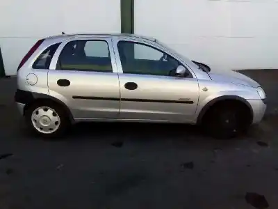 Veicolo di demolizione opel corsa c comfort dell'anno 2001 alimentato y17dt