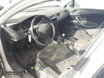 Veículo de Sucata citroen c5 berlina 2.0 hdi fap do ano 2009 alimentado rhf