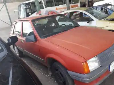 Vehicul casat opel corsa a 1.2 al anului 1989 alimentat 12s
