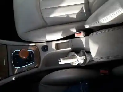 Veículo de Sucata jaguar x-type 2.1 v6 24v cat do ano 2002 alimentado yb