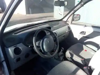 Здавання транспортного засобу renault kangoo (f/kc0) authentique року 2004 потужний k9k a7