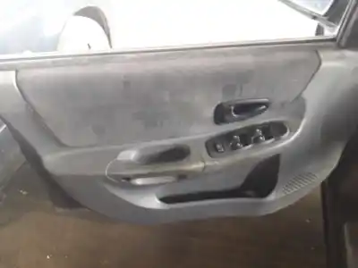 Verschrottungsfahrzeug hyundai accent (x3) 1.3 gls automático des jahres 2003 angetrieben 4ea 61,8kw