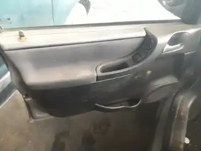 Véhicule à la ferraille opel zafira a 2.0 dti de l'année 2004 alimenté y20dth