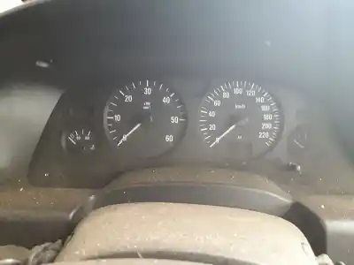 Véhicule à la ferraille opel zafira a 2.0 dti de l'année 2004 alimenté y20dth