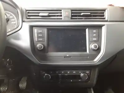 Veículo de Sucata seat arona 1.0 tgi bivalent. gasolina / cng do ano 2020 alimentado dby