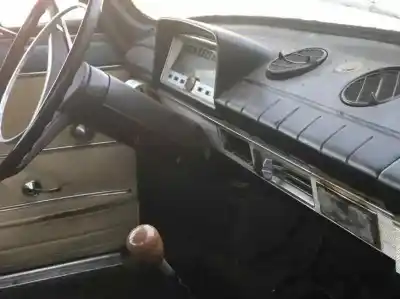 Sloopvoertuig seat                                               124                                                                                                                                                                                                                                                        124                                                                                                                                                                                                                                                        van het jaar 0 aangedreven 
