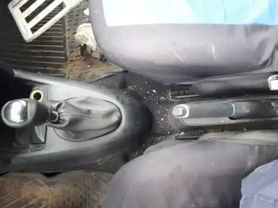 Здавання транспортного засобу renault clio ii fase ii (b/cb0) 1.5 dci diesel року 2003 потужний k9k b7 60kw