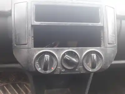 Veículo de Sucata volkswagen polo (9n1) 1.4 tdi do ano 2002 alimentado amf