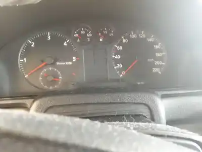 Veículo de Sucata audi a4 berlina (b5) 1.9 tdi do ano 2000 alimentado 1z