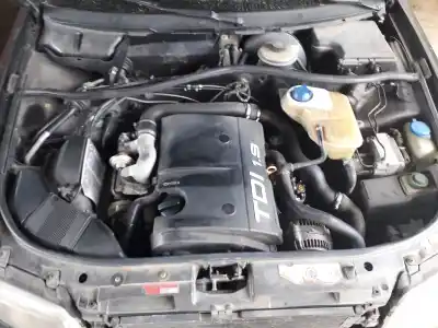 Veículo de Sucata audi a4 berlina (b5) 1.9 tdi do ano 2000 alimentado 1z