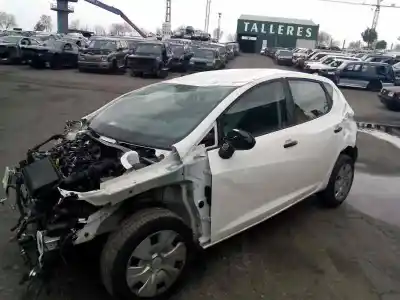 Veicolo di demolizione seat ibiza sc (6j1) 1.4 tdi dell'anno 2015 alimentato 