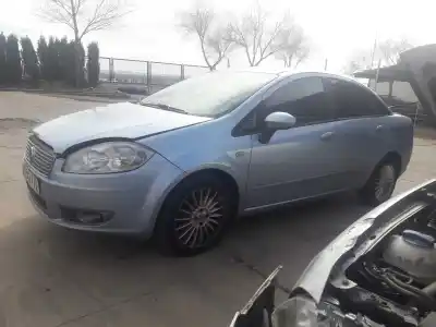 Sloopvoertuig fiat linea (323_, 110_) 1.3 d multijet (323axb11 323axb1a) van het jaar 2007 aangedreven 199a3000