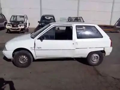 Veículo de Sucata citroen ax teen do ano 1995 alimentado vjz