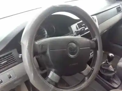 Sloopvoertuig daewoo nubira berlina 1.6 cat van het jaar 2003 aangedreven l44