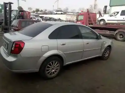 Sloopvoertuig daewoo nubira berlina 1.6 cat van het jaar 2003 aangedreven l44