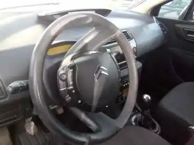 Veicolo di demolizione citroen c4 coupe vtr dell'anno 2006 alimentato 9hy