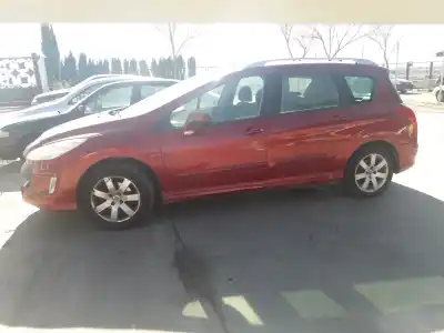 Veículo de Sucata peugeot 308 confort do ano 2008 alimentado 5fw