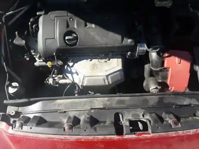 Veículo de Sucata peugeot 308 confort do ano 2008 alimentado 5fw