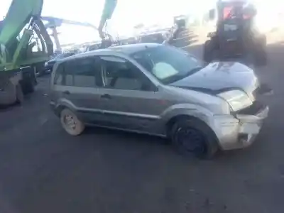 Vehicul casat ford fusion (cbk) trend al anului 2002 alimentat f6ja