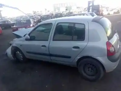 Здавання транспортного засобу renault clio ii fase ii (b/cb0) 1.4 16v року 2002 потужний d4f b7