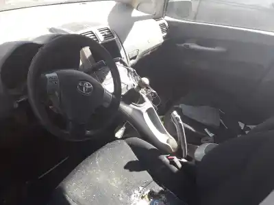 Veículo de Sucata toyota auris 2.0 d-4d cat do ano 2007 alimentado 1adftv