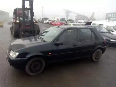Veículo de Sucata ford fiesta berl./courier 1.4 cat (pt-e) do ano 1995 alimentado f4a