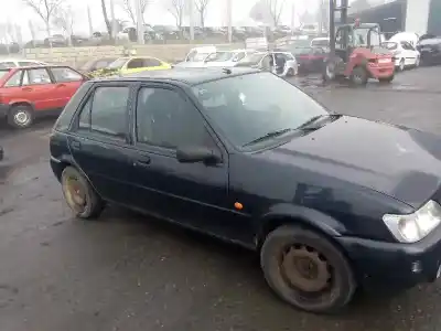 Veículo de Sucata ford fiesta berl./courier 1.4 cat (pt-e) do ano 1995 alimentado f4a