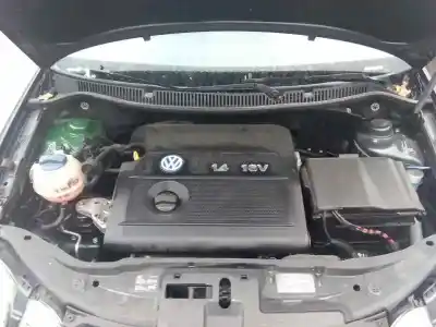 Veículo de Sucata volkswagen polo (9n1) 1.4 16v do ano 2002 alimentado bby