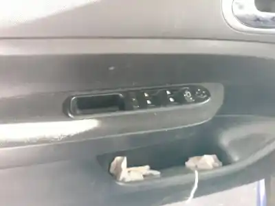 Здавання транспортного засобу peugeot 307 break / sw (s1) 2.0 hdi fap cat року 2002 потужний rhs