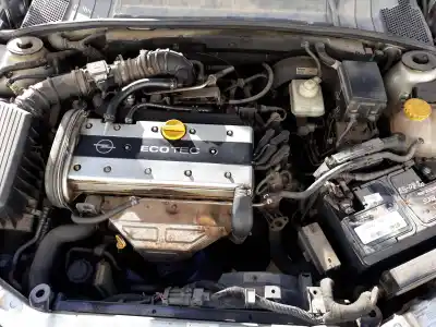 Vehicul casat opel vectra b berlina 2.0 16v cat (x 20 xev / l34) al anului 1999 alimentat x20xev